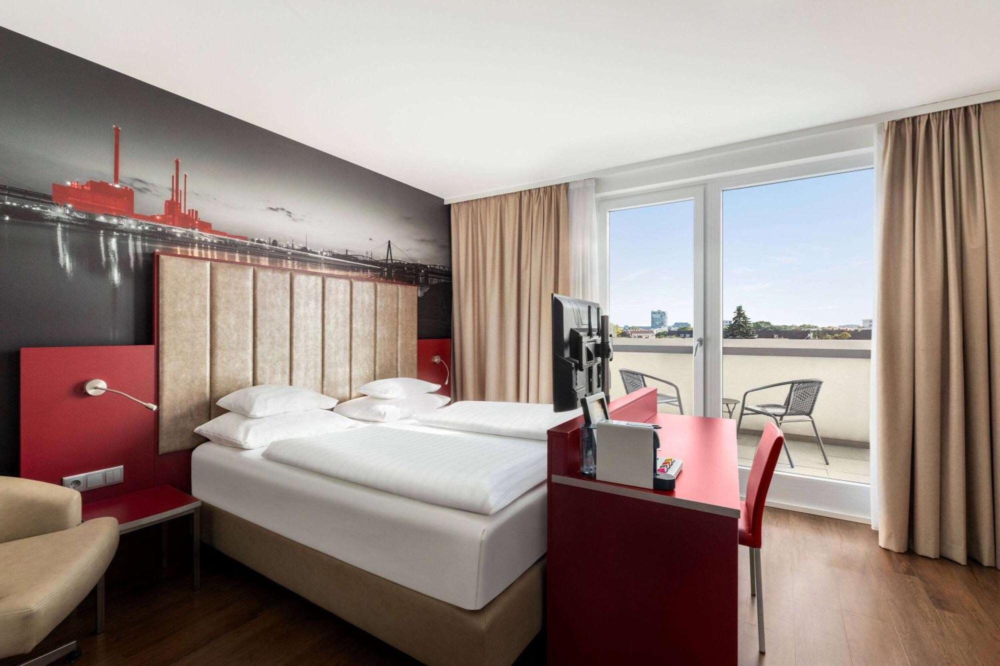 Amedia Linz, Trademark Collection By Wyndham Exterior photo