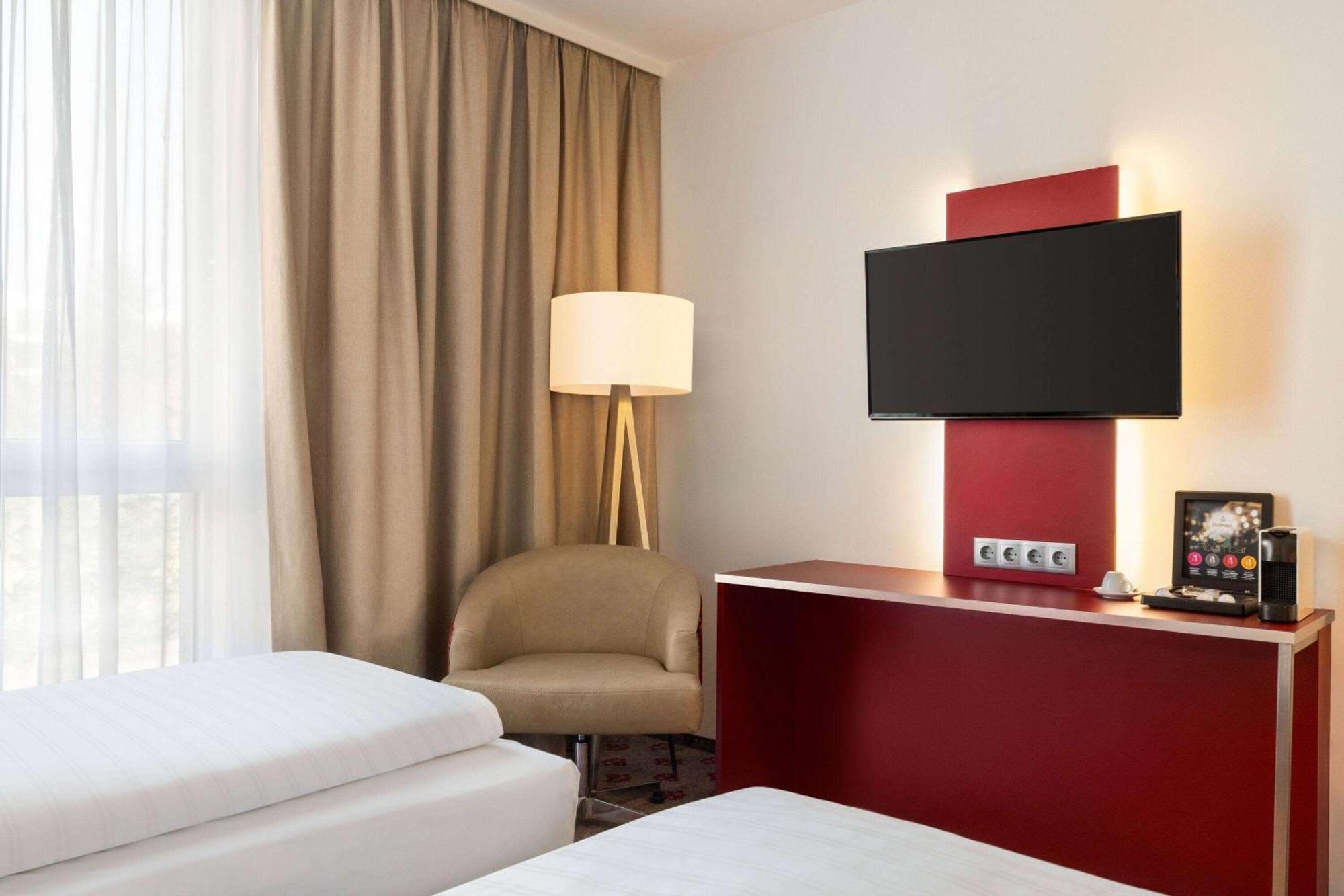 Amedia Linz, Trademark Collection By Wyndham Exterior photo
